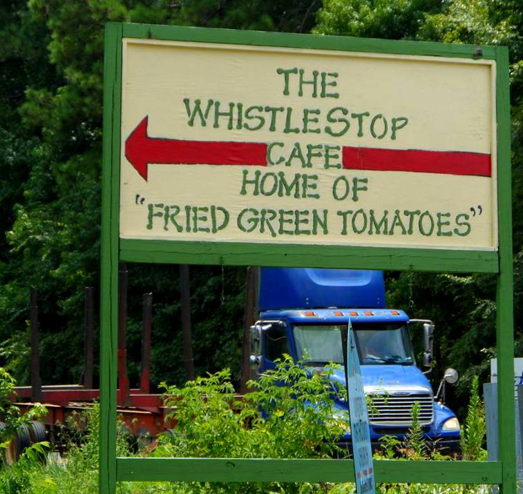 11796346_10201094135831315_489306212670406581_n-001